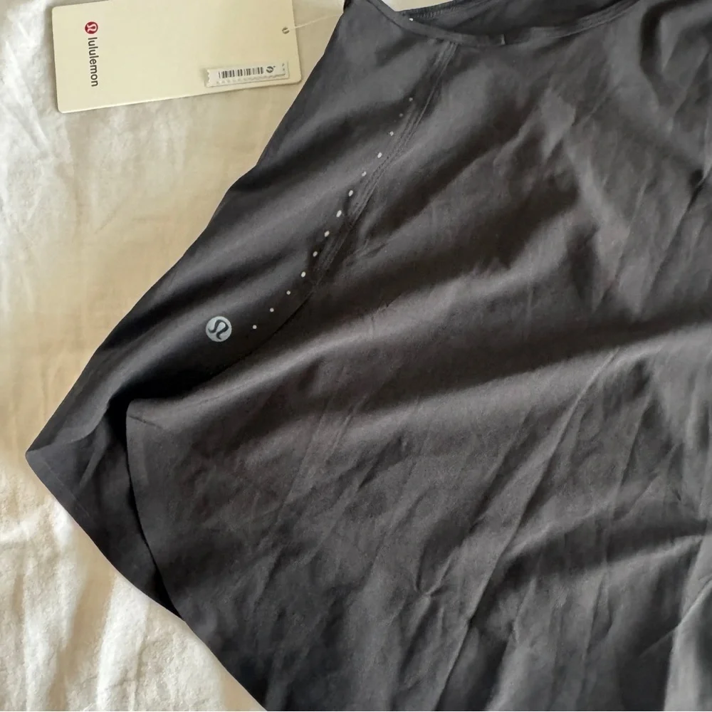 101 Lululemon Lightweight Stretch Run Tank - Black